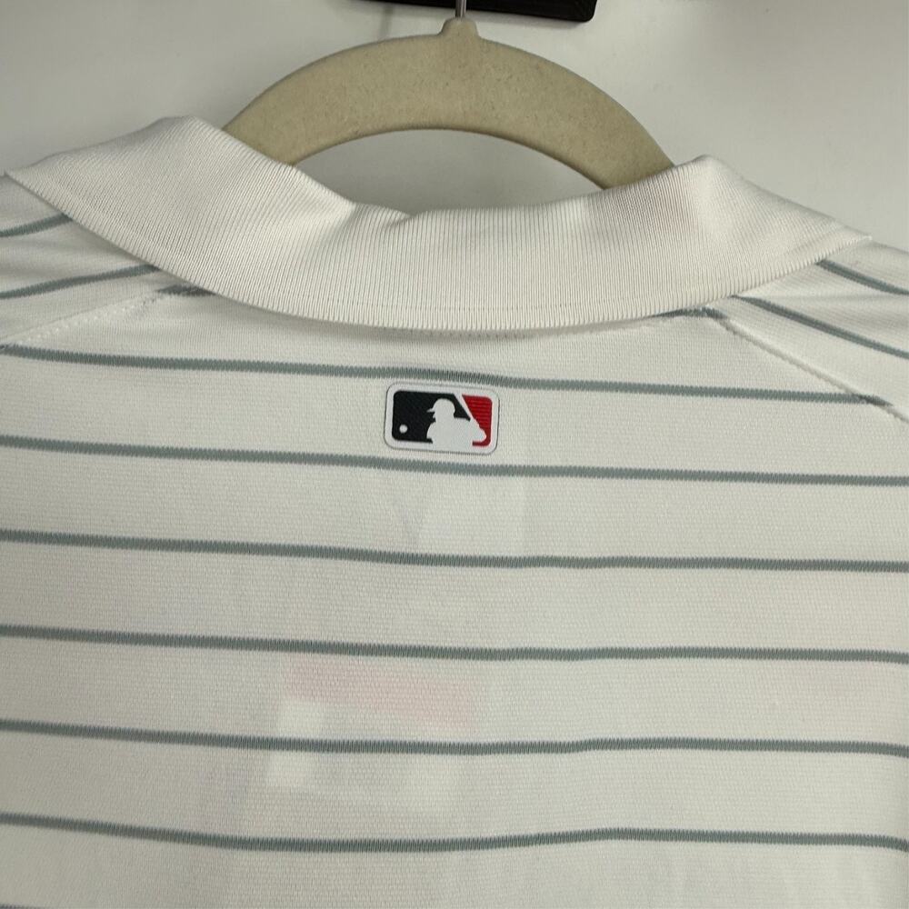 NWT Nike X Cleveland Guardian Polo Shirt Womens L White Gray Short Sleeve MLB - Picture 4 of 7